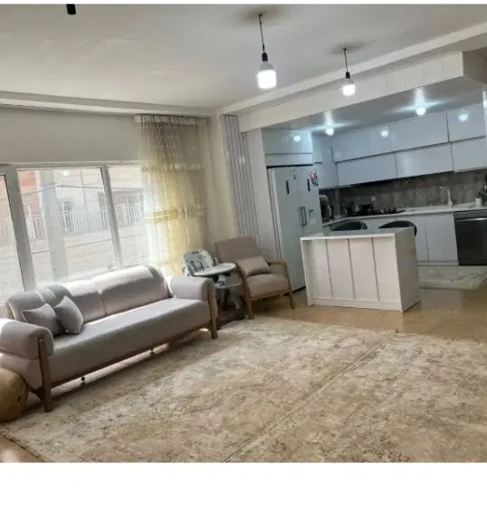 نیازمند همخونه خانم