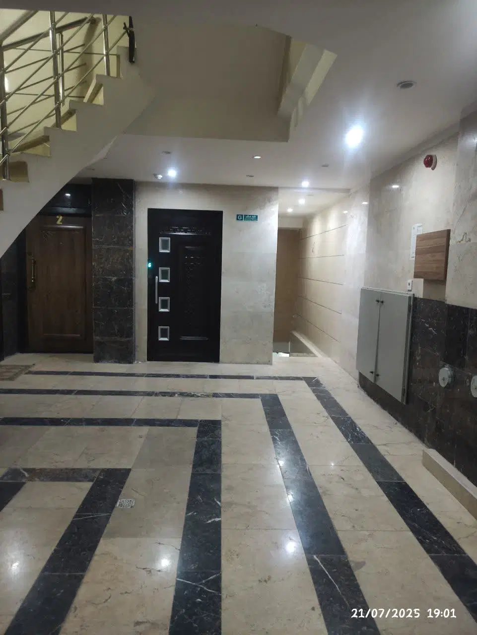 آپارتمان ۳خوابه