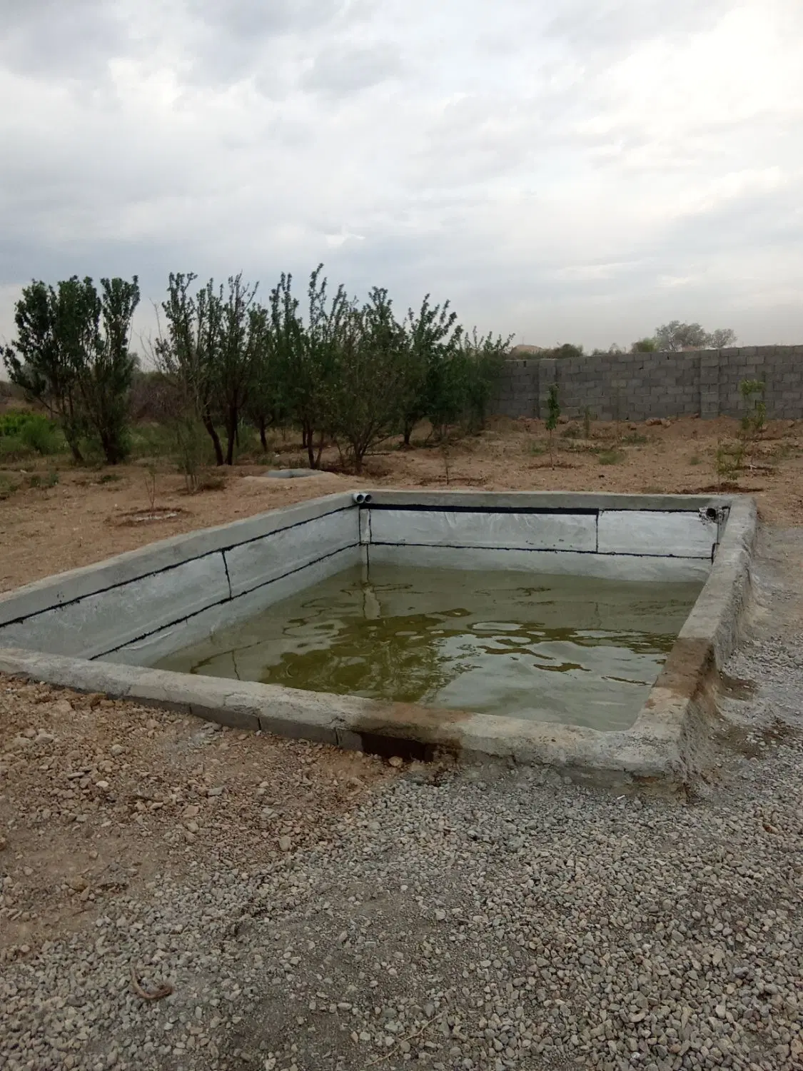 باغ ۵۰۰ متری در شبستر وایقان