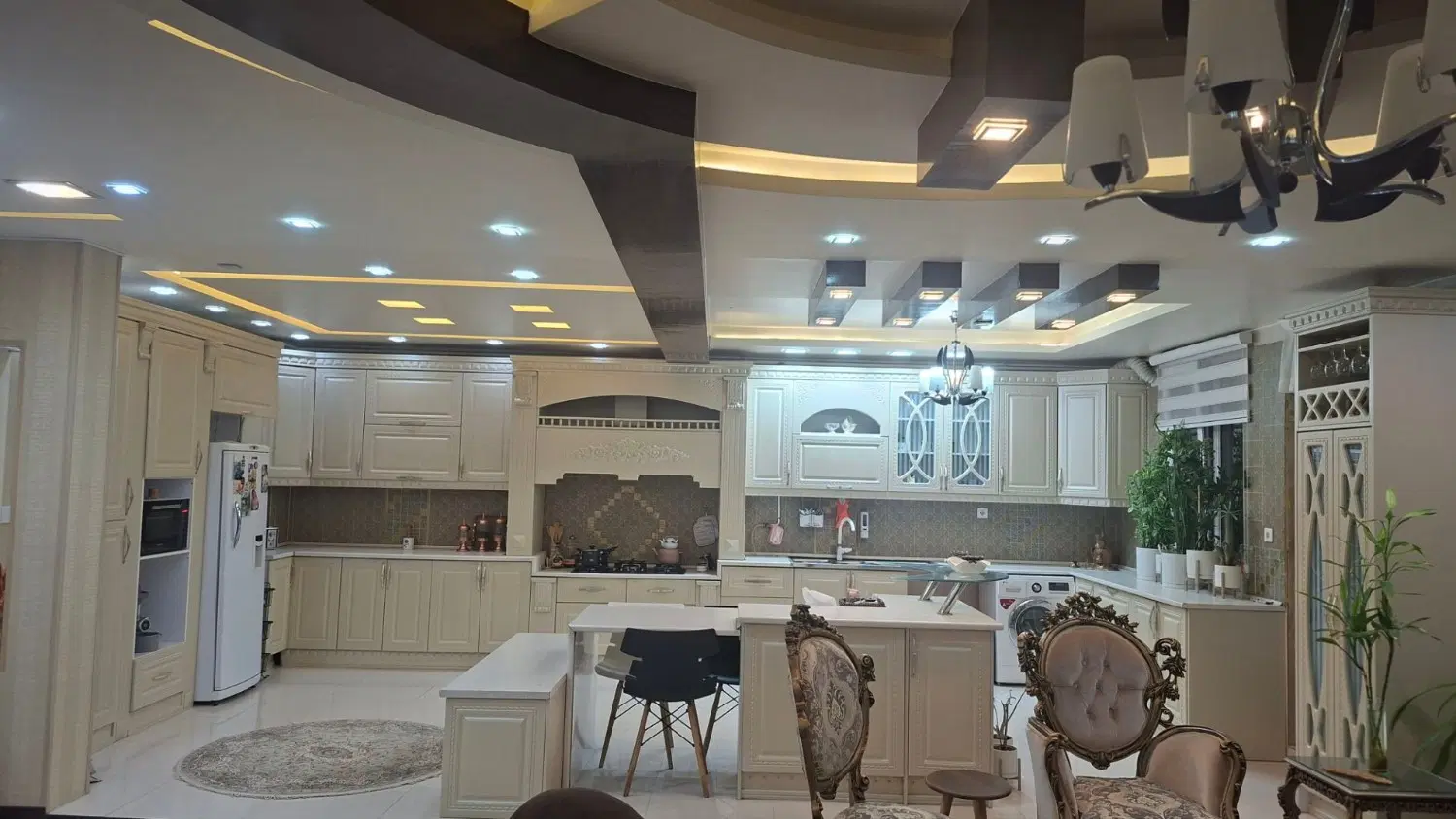 فروش آپارتمان ۱۸۷ متری خیابان سعدی