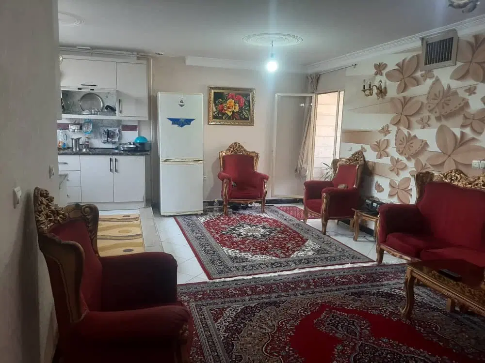 آپارتمان ۵۸ متری سند دار خیابان داریوش (قائم)