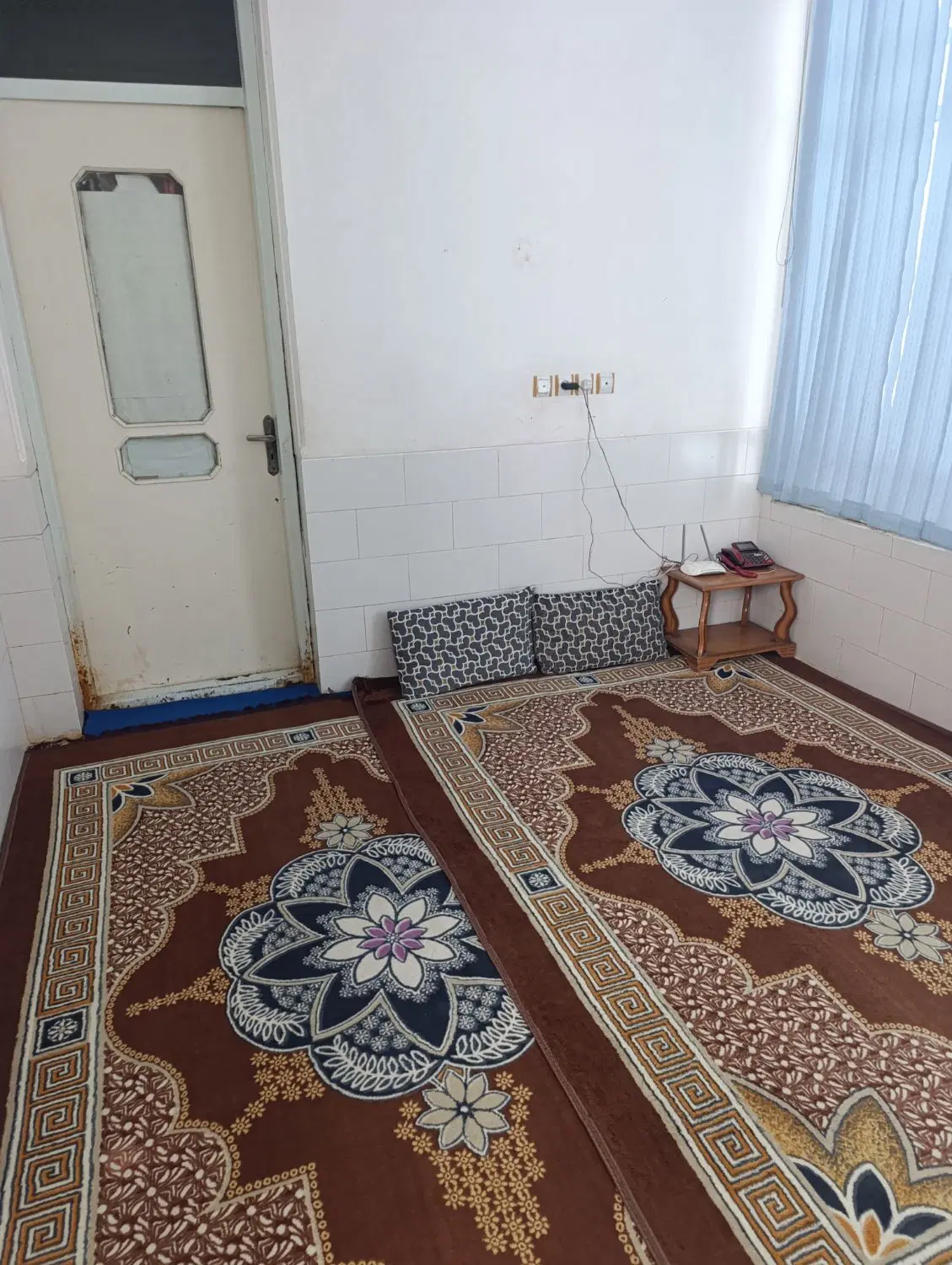 همکف سه خوابه دربست آزادشهر رهن اتباع