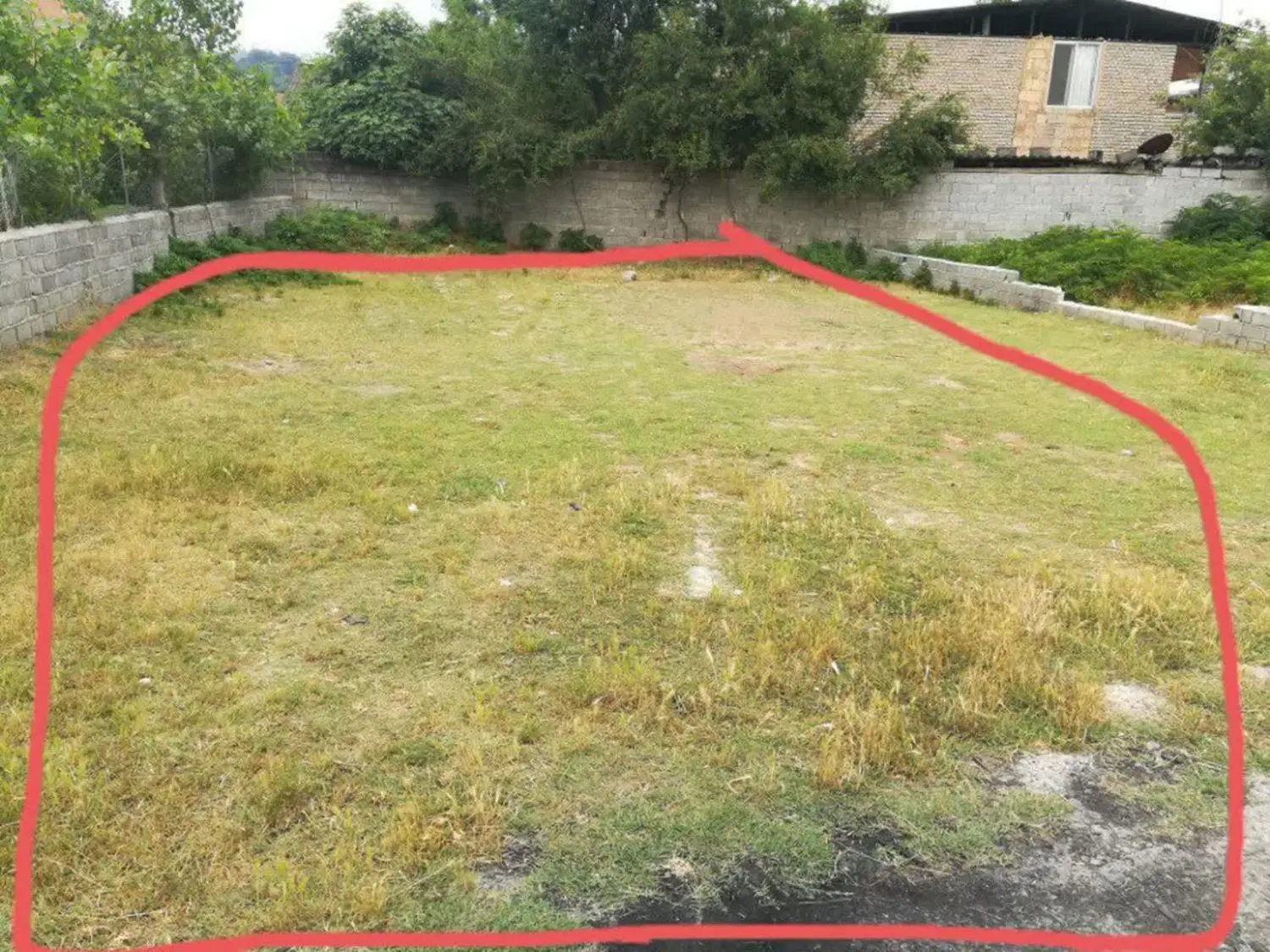۲۱۴مترزمین مسکونی باجوازساخت