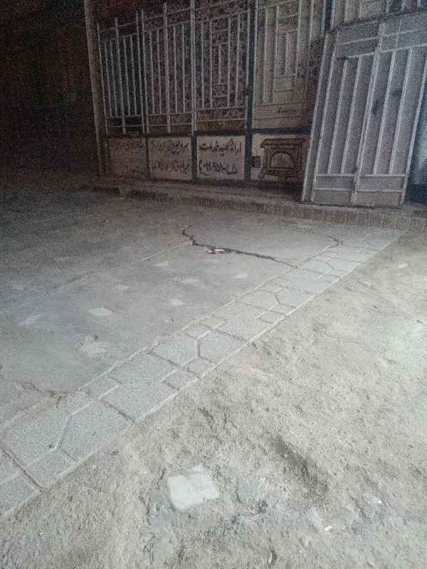 اجاره دومغازه تورکبوترفروشی ذرخاش