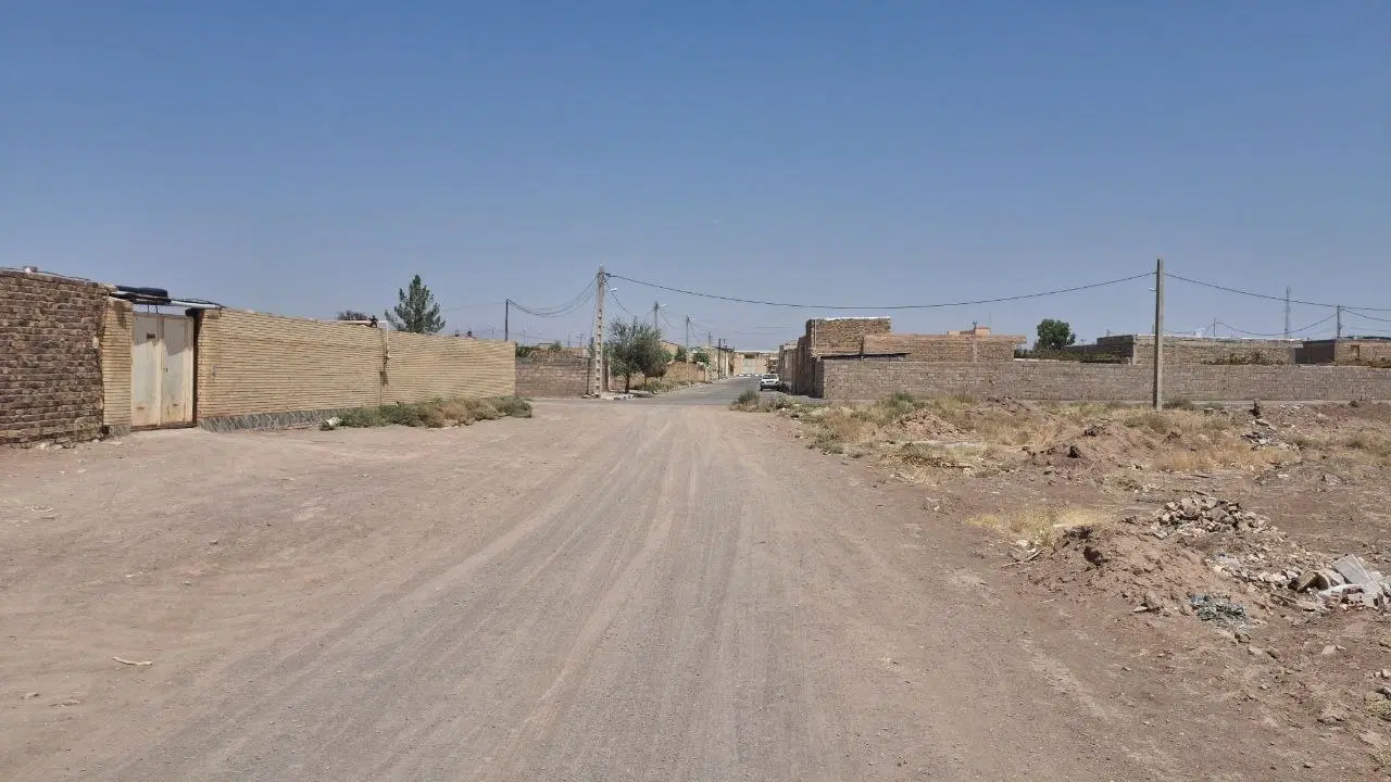 زمین خالی برای ساخت خانه