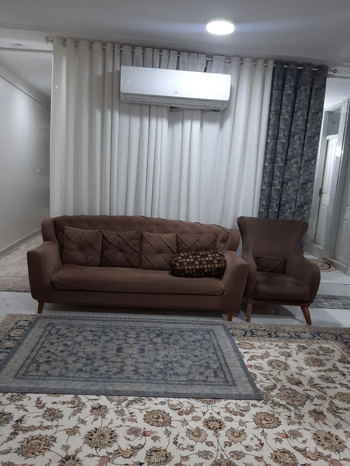 رهن و اجاره واحد ۸۵ متری