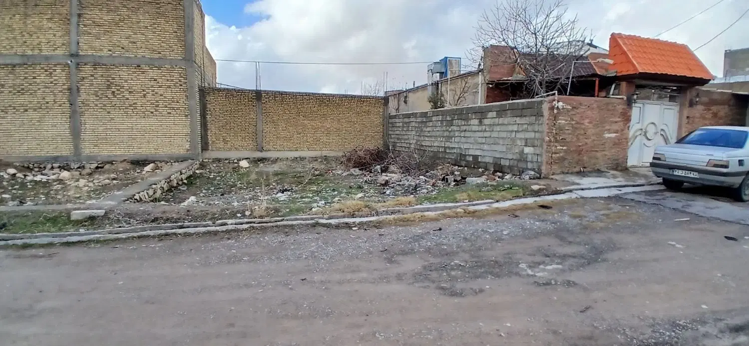زمین مسکونی