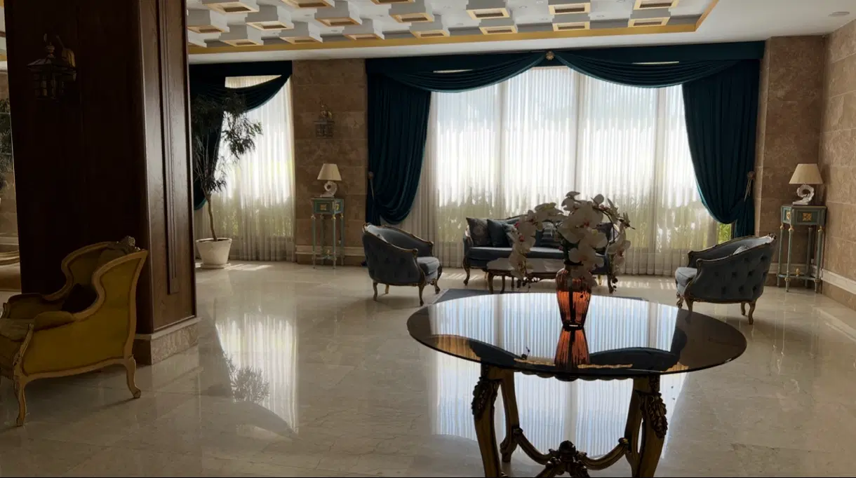 ۱۳۰متر_۲خواب_تاپ لوکیشن_برج _ویو کوهستان