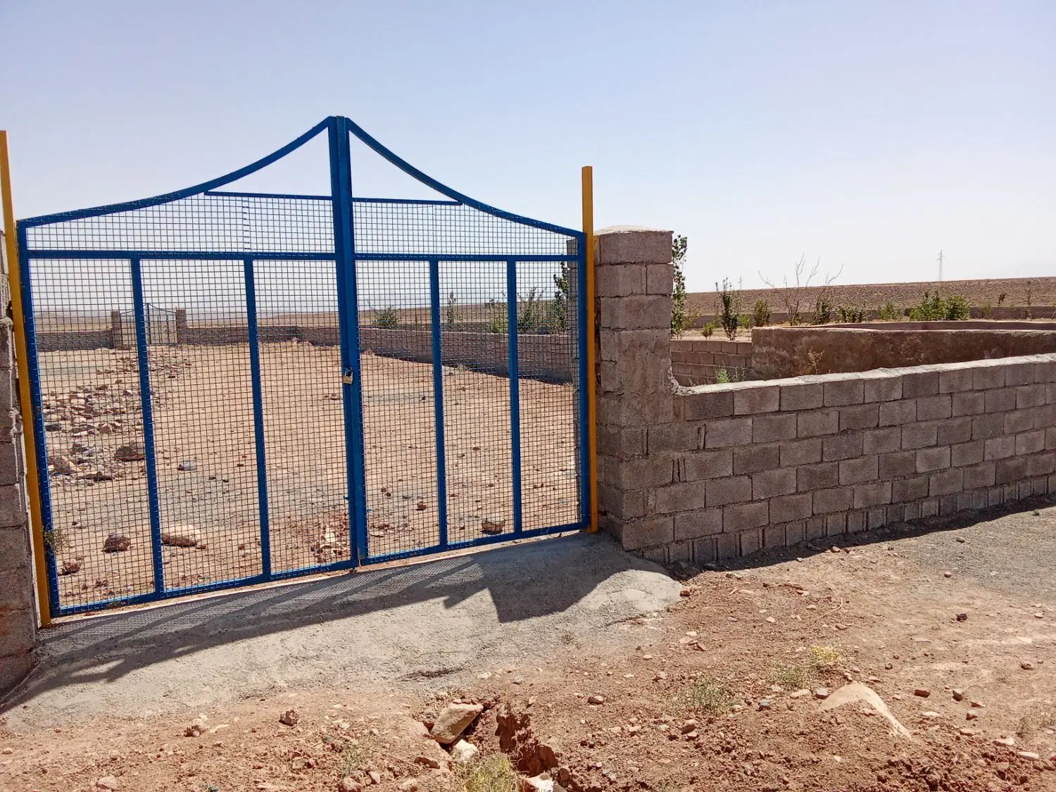 1000 متر زمین بزنجان