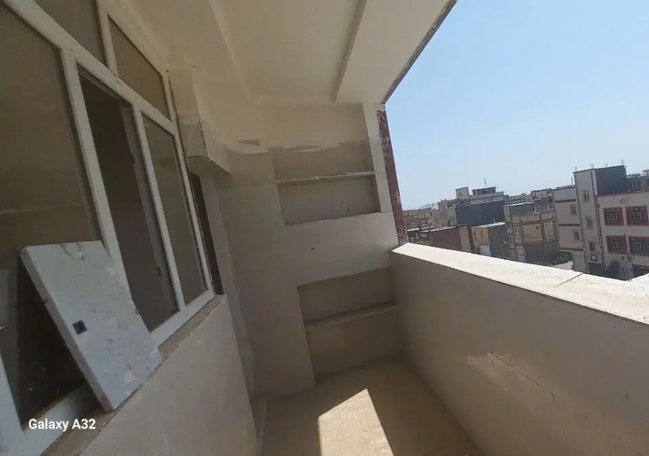 فروش منزل ۳ خانواری غدیرشهر