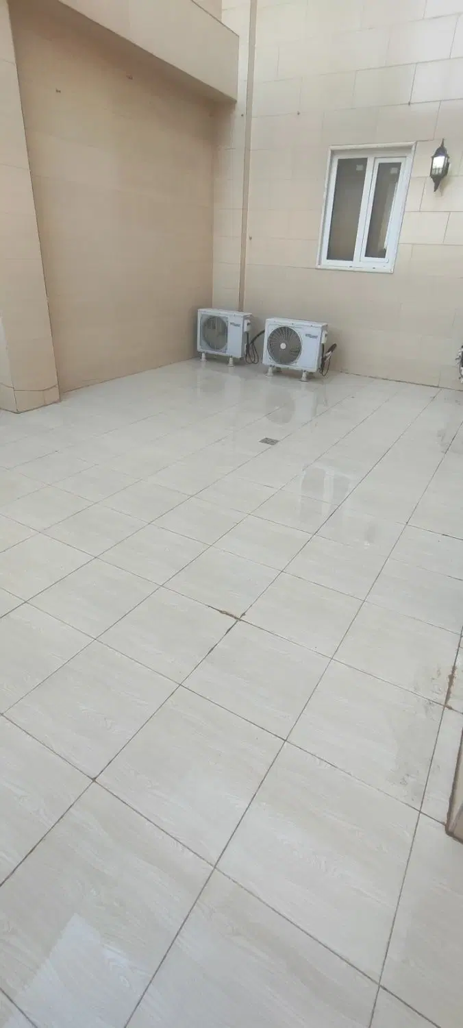 رهن تک واحدی