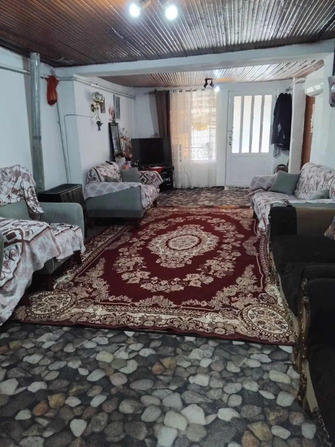 فروش یا معاوضه خانه ویلایی