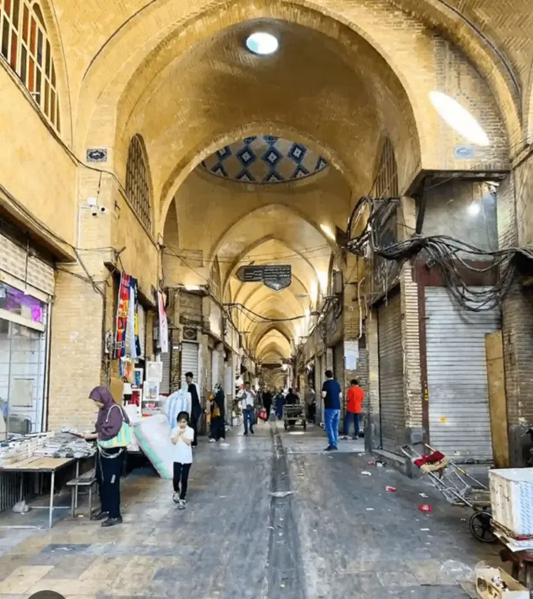 انبار 120 متری داخل بازار بزرگ