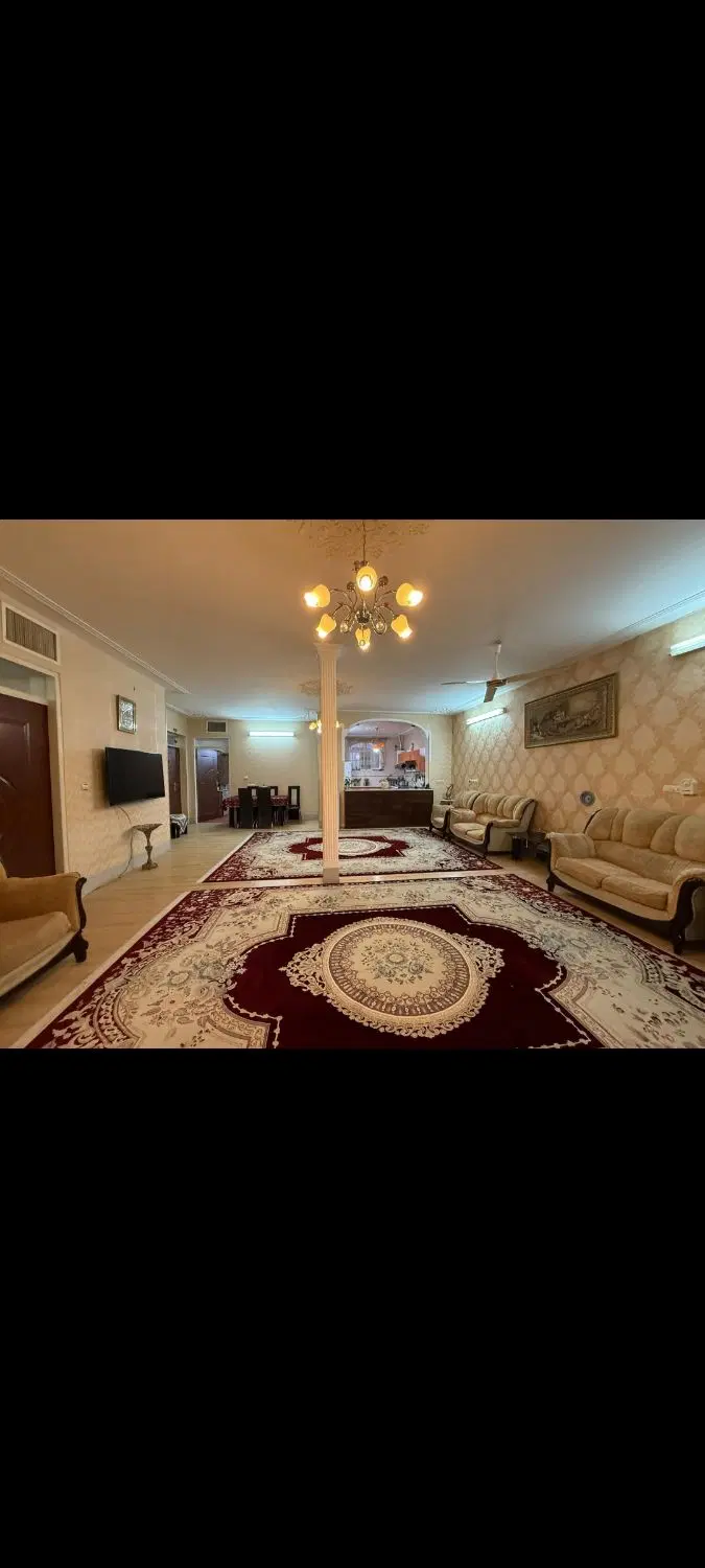 فروش منزل ویلایی در مرکز شهر