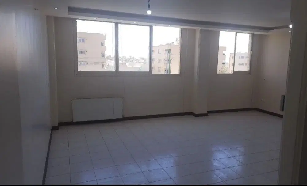 اجاره واحد مسکونی در خیابان میثم ۱۲۰ متری