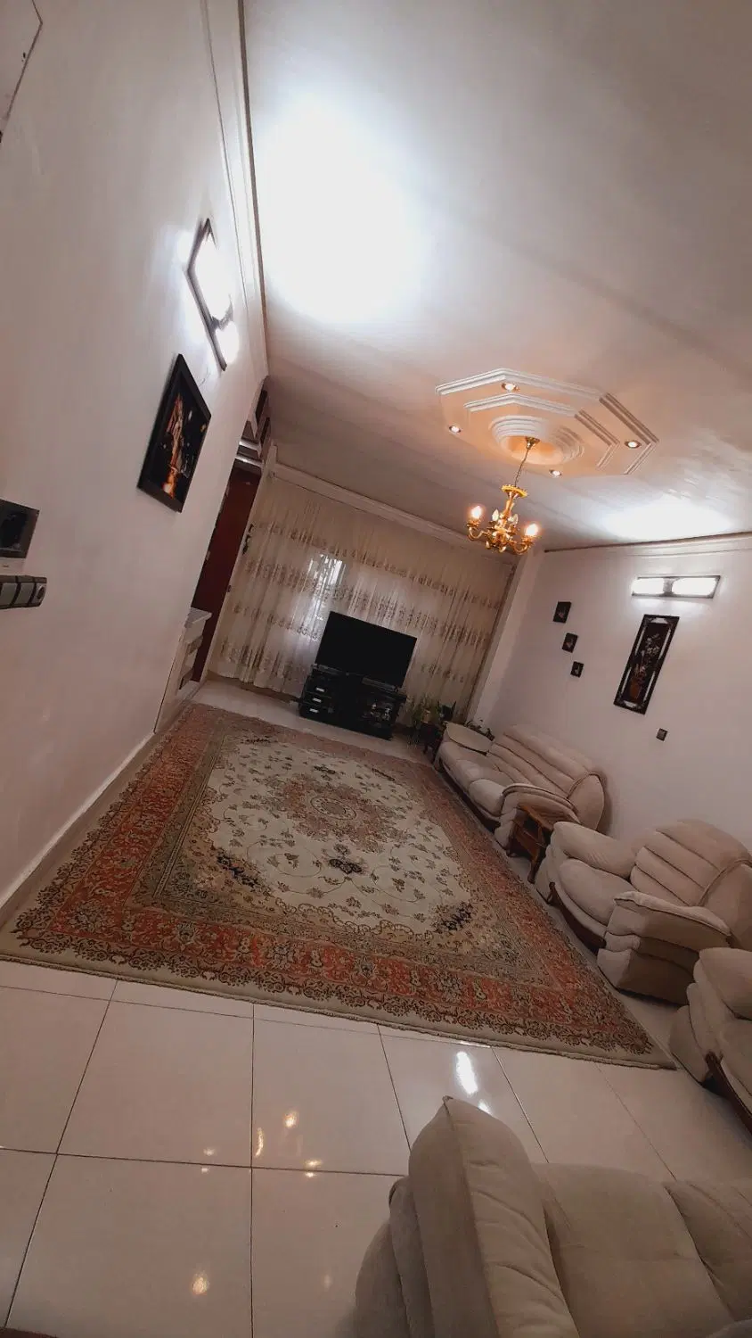 واحد مسکونی رهن و اجاره واقع در صیادشیرازی