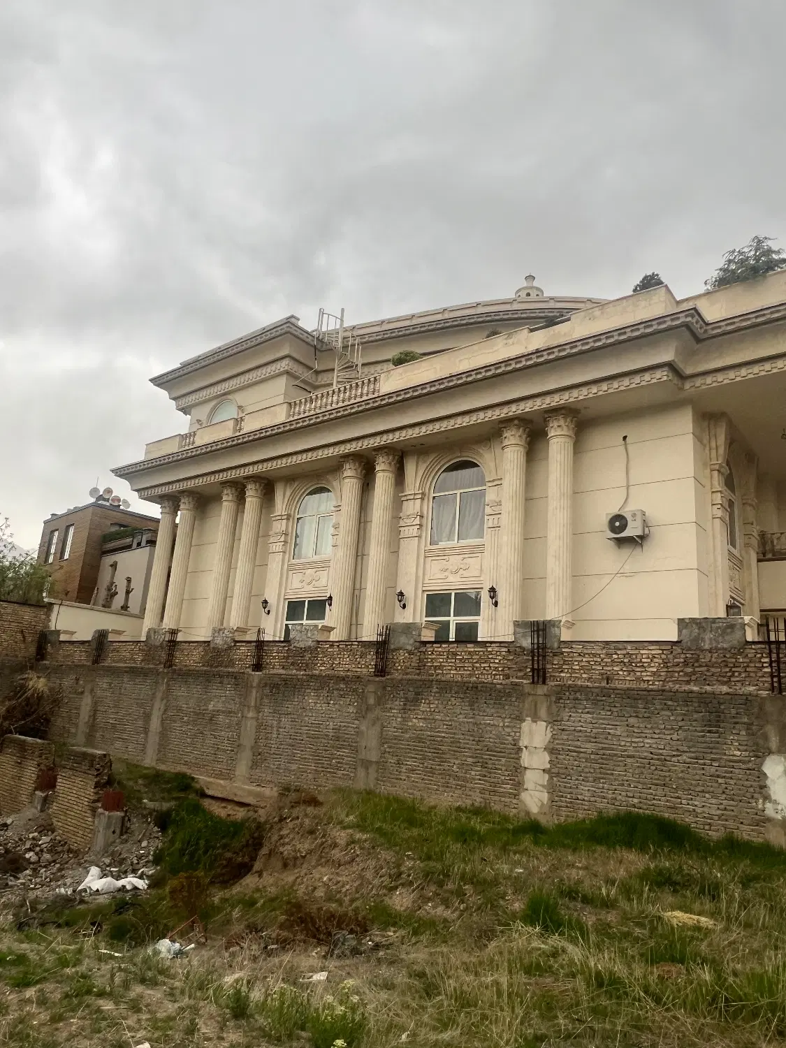 پاسداران اجاره ویلایی برای مسکونی یا  اداری