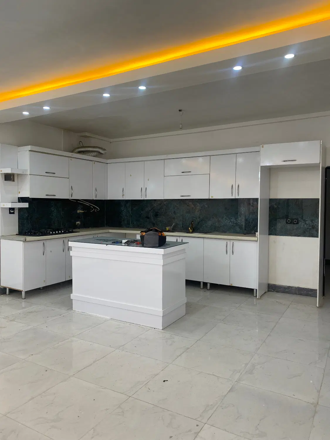 خانه ۸۰ متری همکف نوساز شیک با حیاط اختصاصی