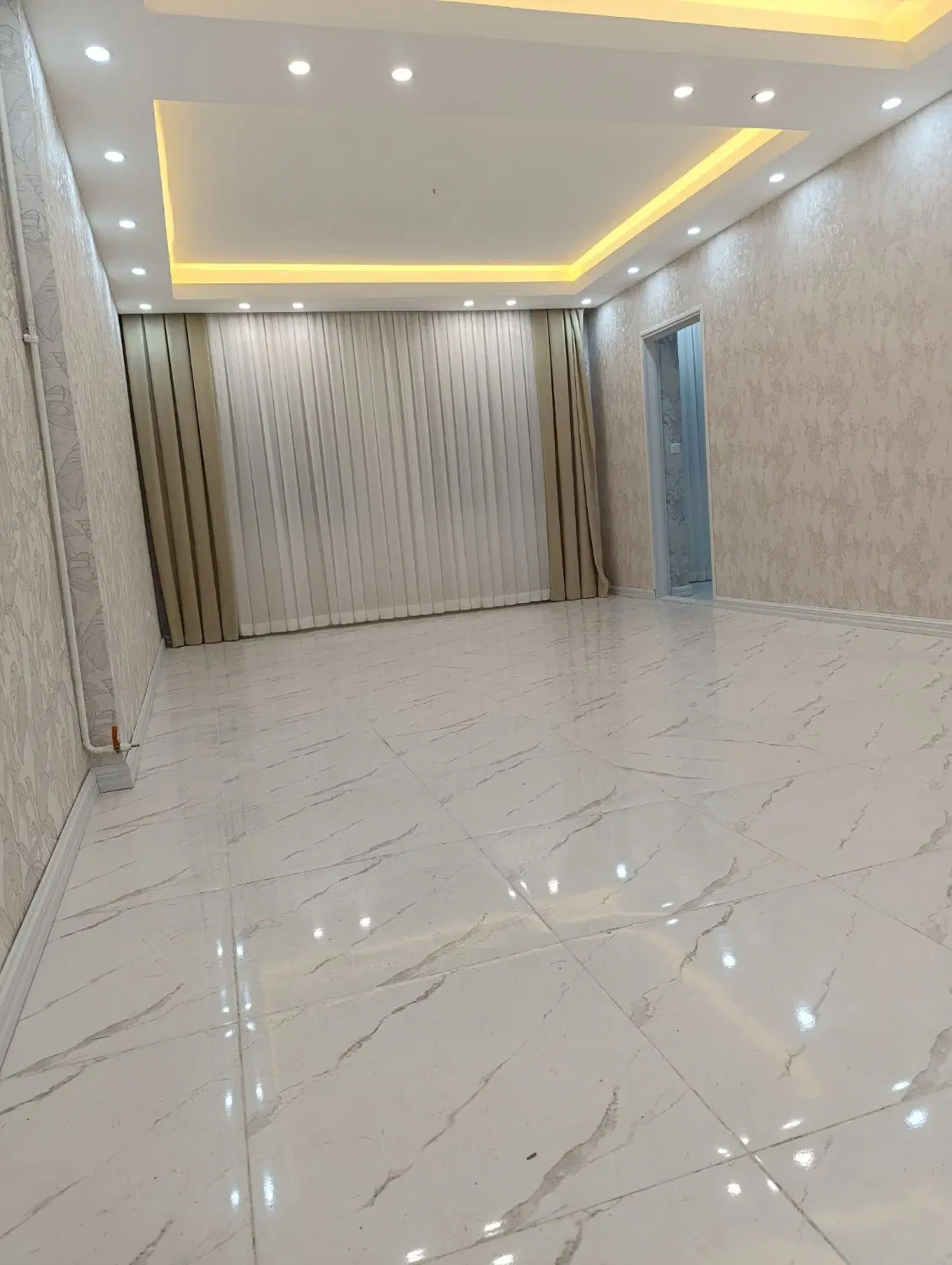 خانه 79 متری میدان قدس بر خیابان