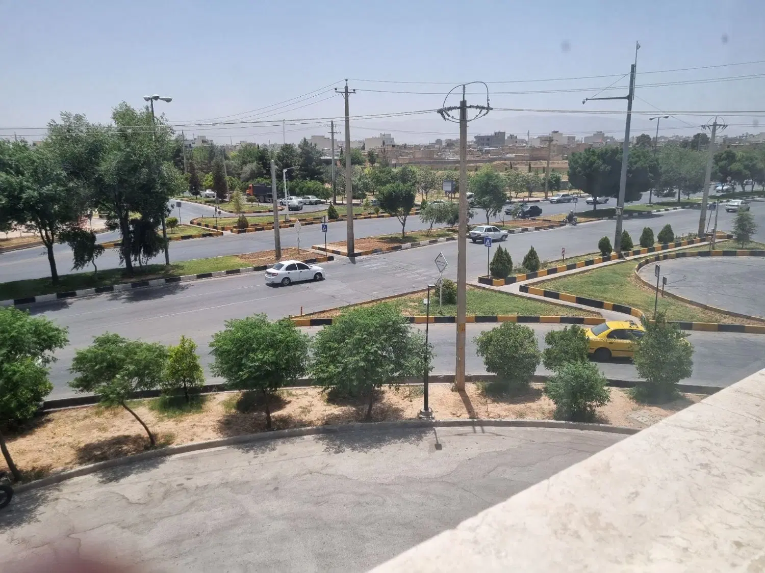 شریک جهت راه اندازی سالن زیبایی (لیزر مو زائد)