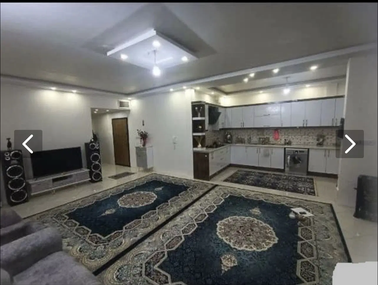 یک واحد ۱۰۷ متری حاشیه درودی ۲۸