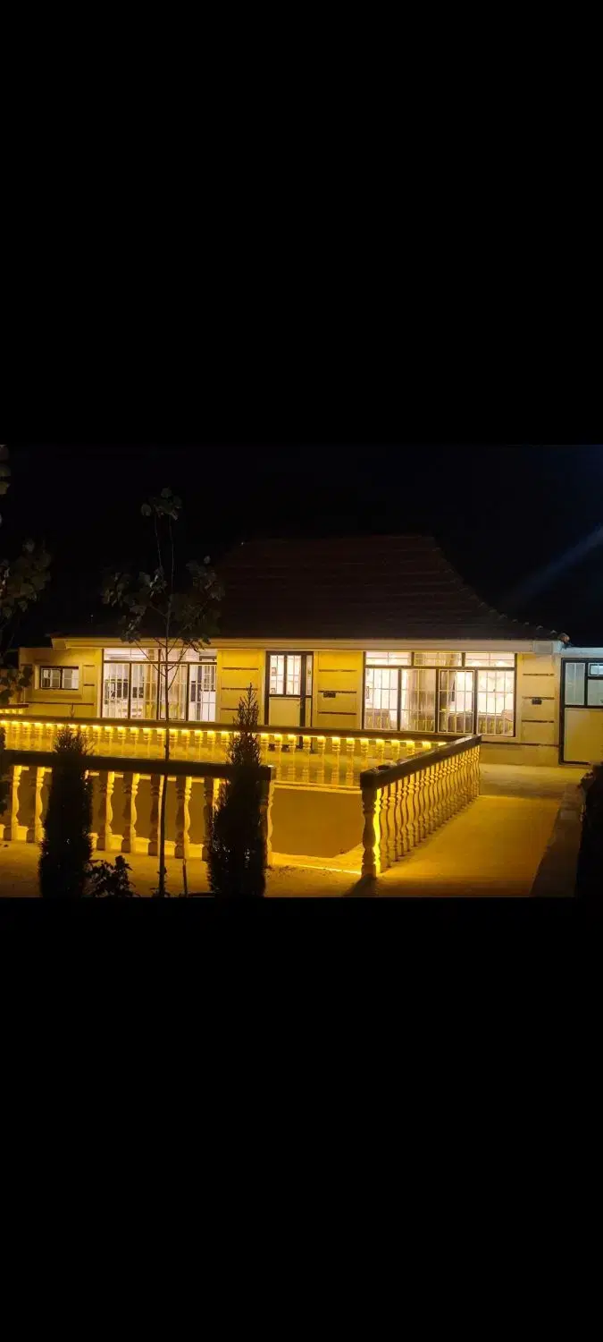 باغ ویلا منزل مبله استخردار سپیدان