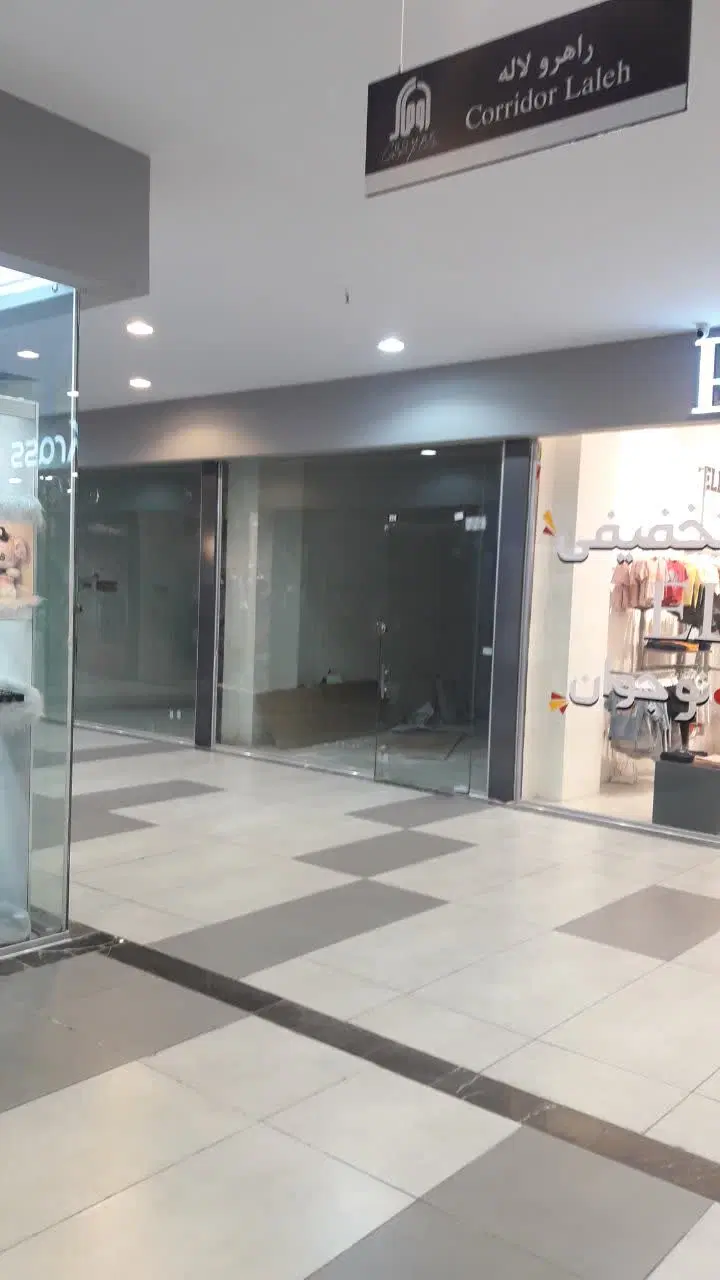 اجاره ۳۰ متر مغازه در روماک مال تهرانسر