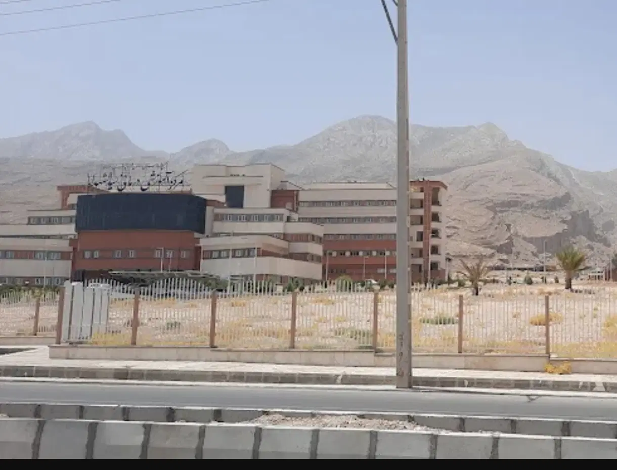 زمین  روبروی بیمارستان سیدالشهدا