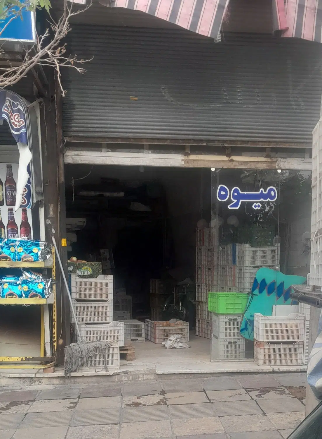 اجاره مغازه در میدان امام حسین