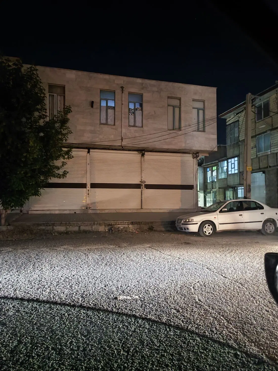 مغازه در تعاون