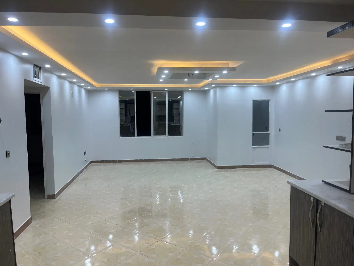آپارتمان خادم آباد معاوضه با خودرو