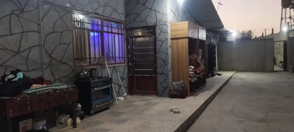 زمین . ملک مناسب کارگاه