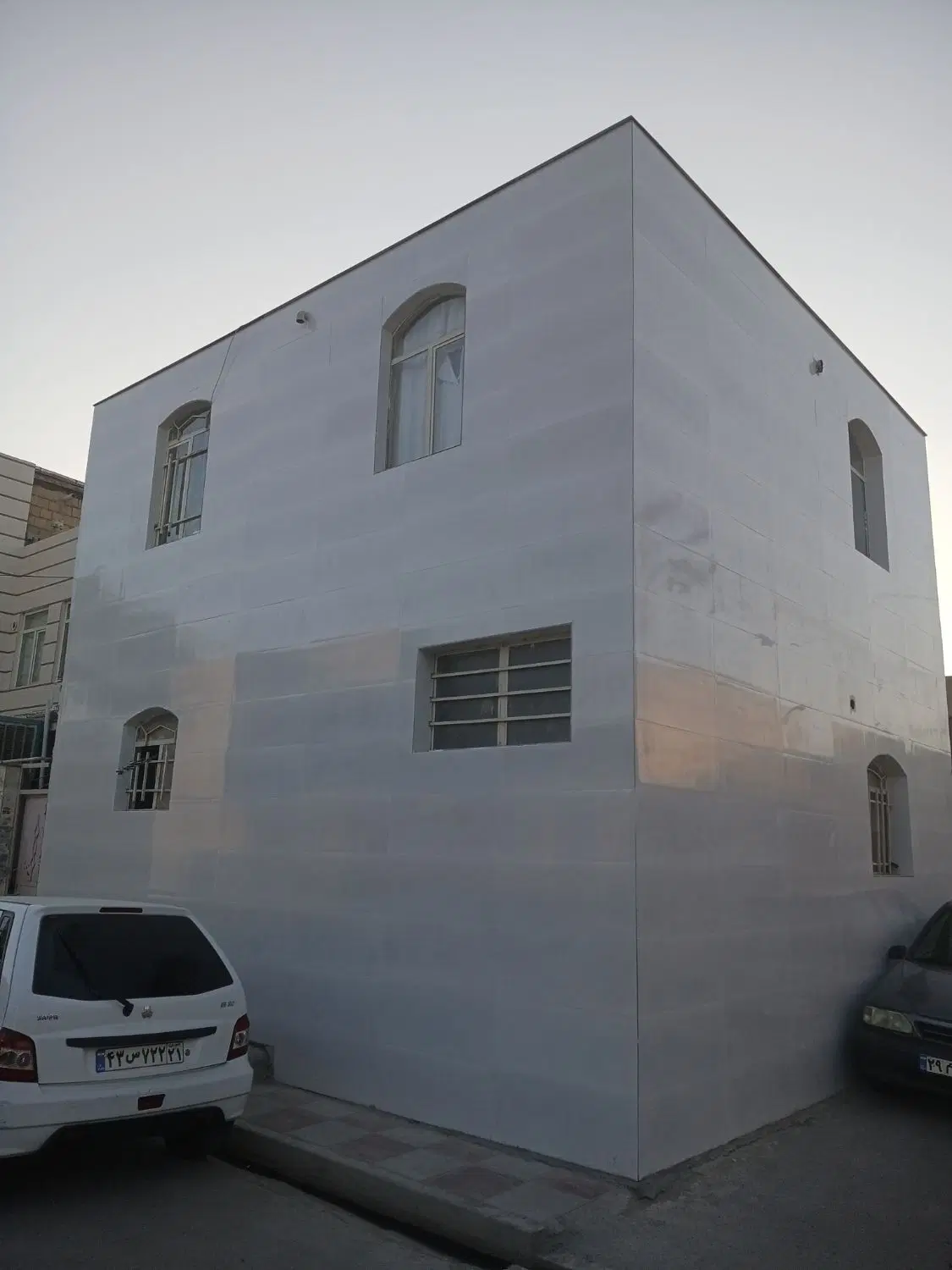 منزل مسکونی ۲طبقه ریحان اباد ۱۳۰متر در ۲طبقه
