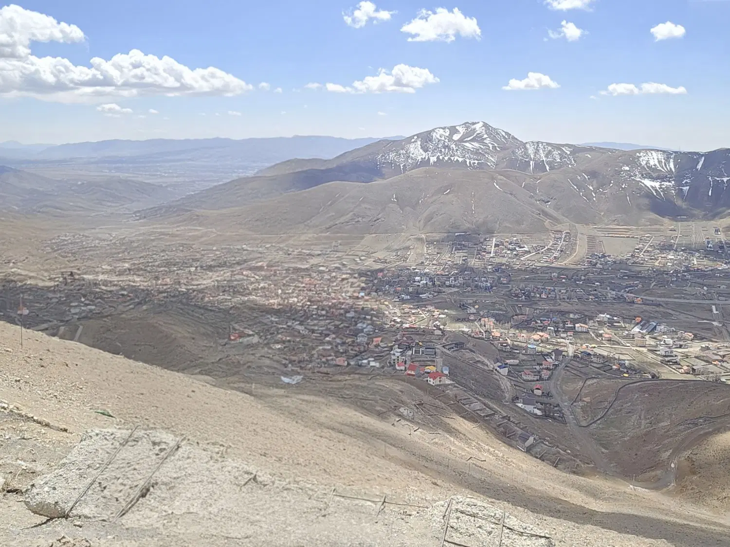 زمین سند دار (ویو عالی)