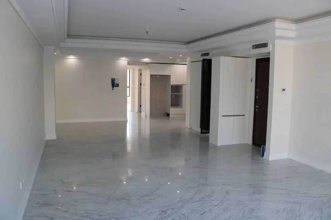 ۱۱۲ متری_آپادانا_کلید نخورده
