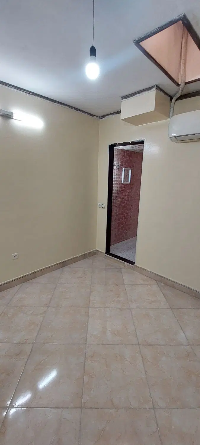 آپارتمان طبقه دوم روی پیاوت