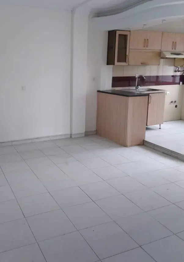 یه ملک هفتاد متری دارم اجاره میدم به مربی ورزش
