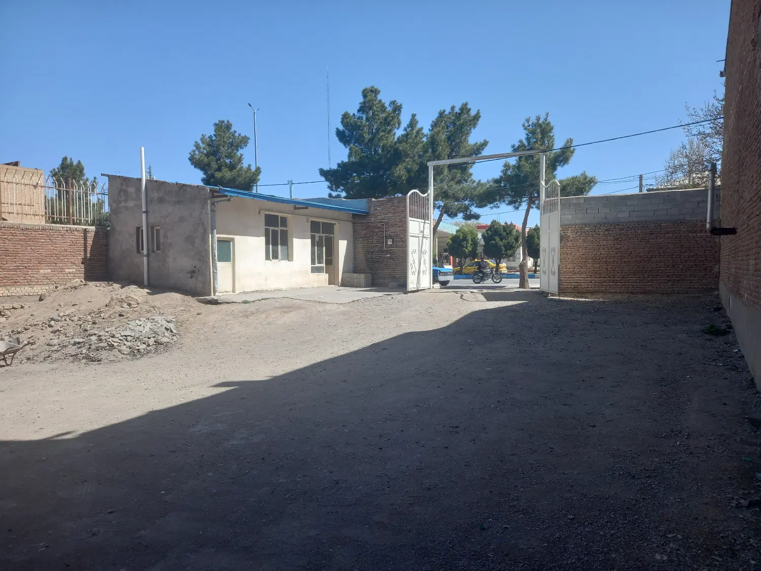زمین تجاری مسکونی در آذرشهر