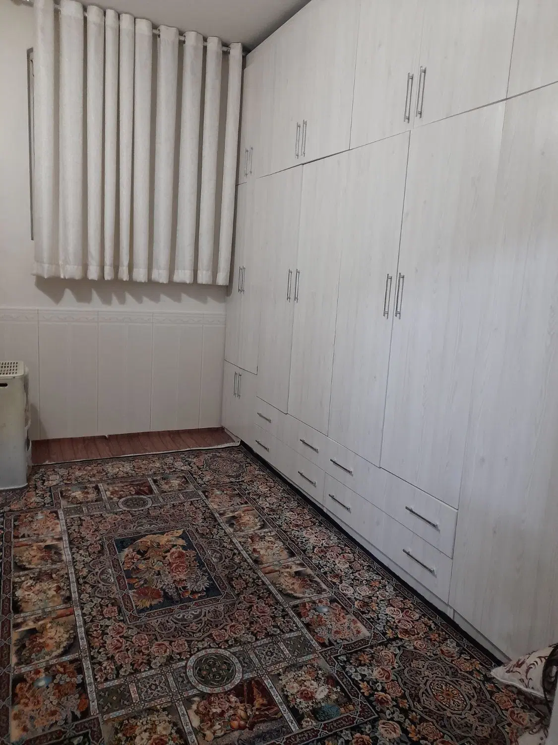 خانه سه طبقه ویلایی