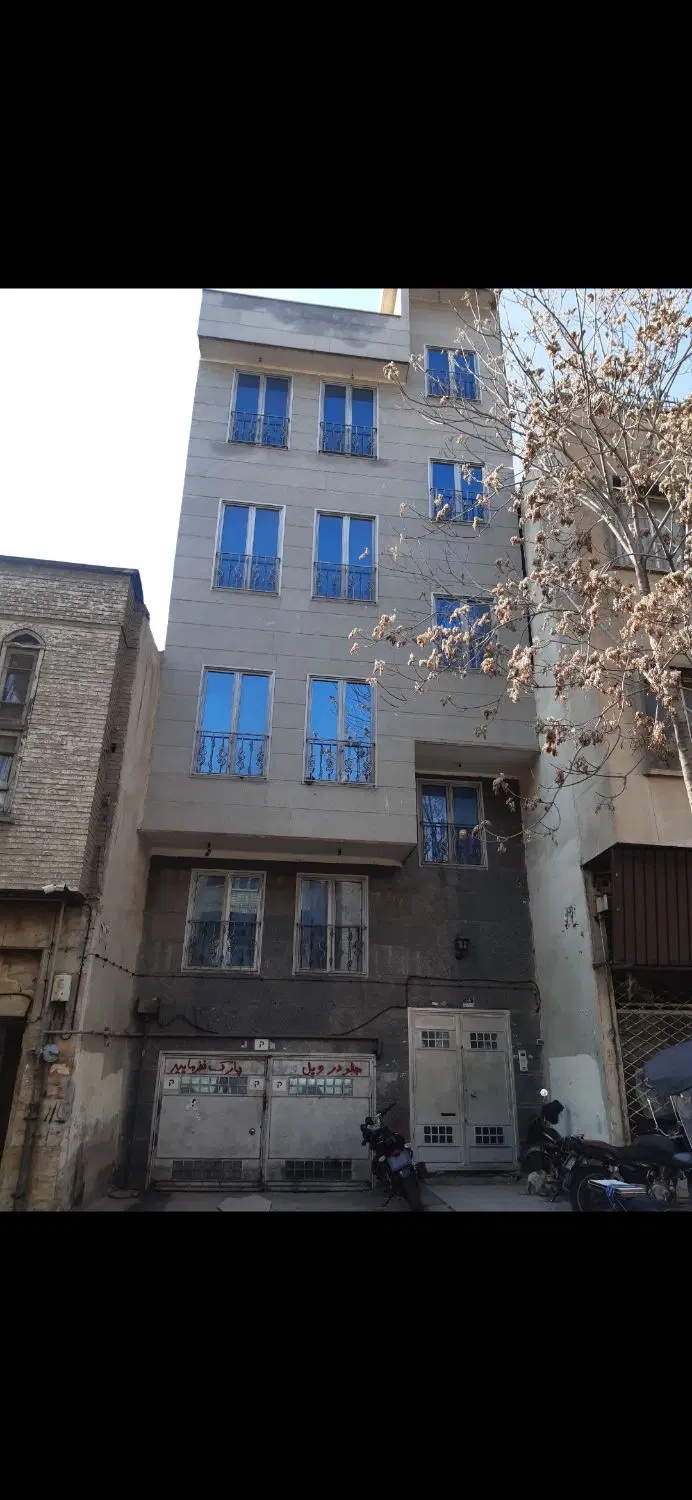 اجاره واحد ۱۱۰ متری