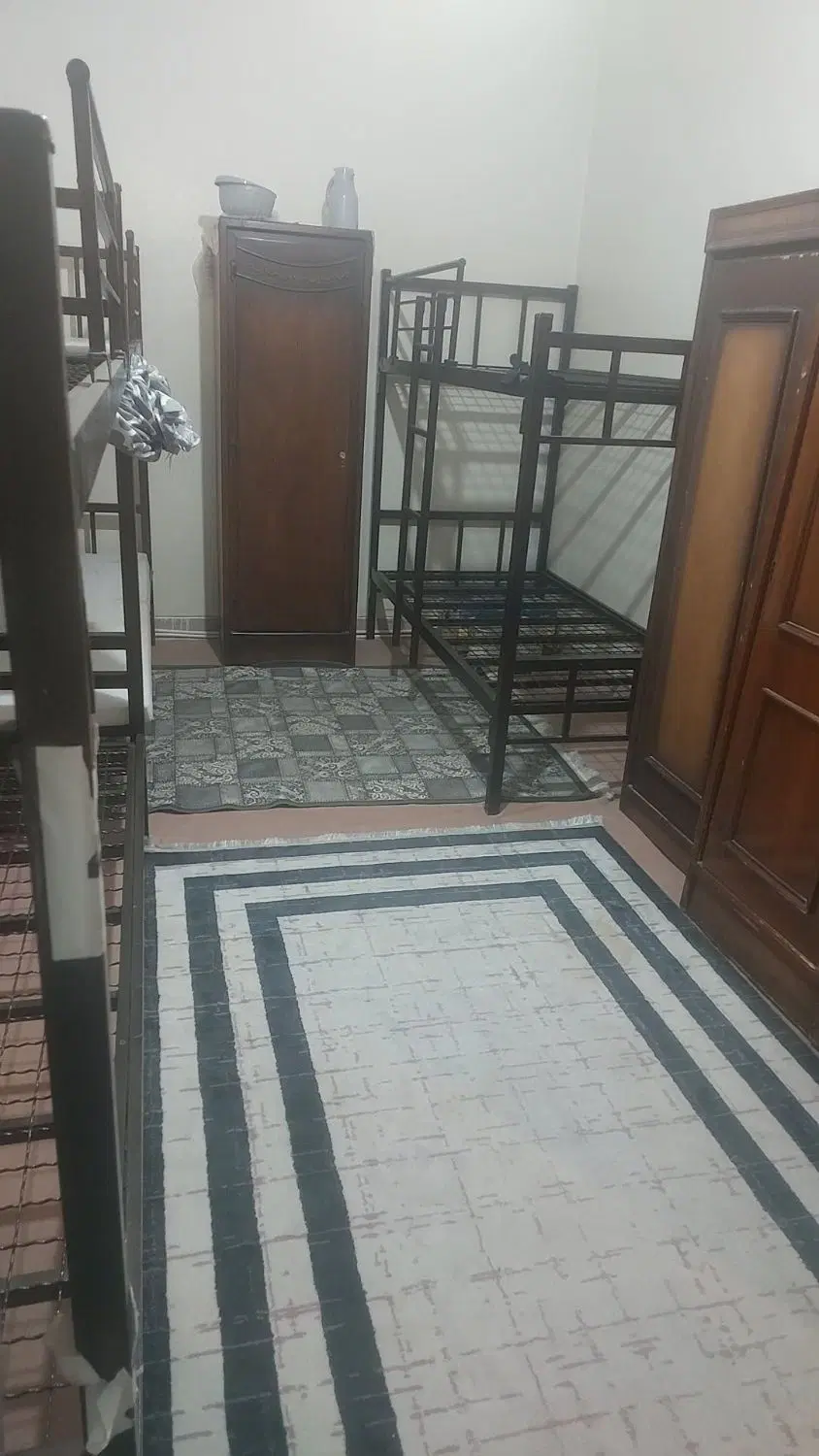 خوابگاه دانشجویی..کارمندی