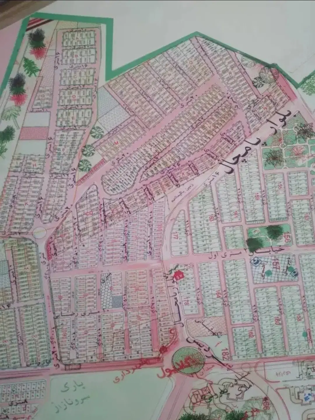 زمین ۳۷۰ متری فرمانداری