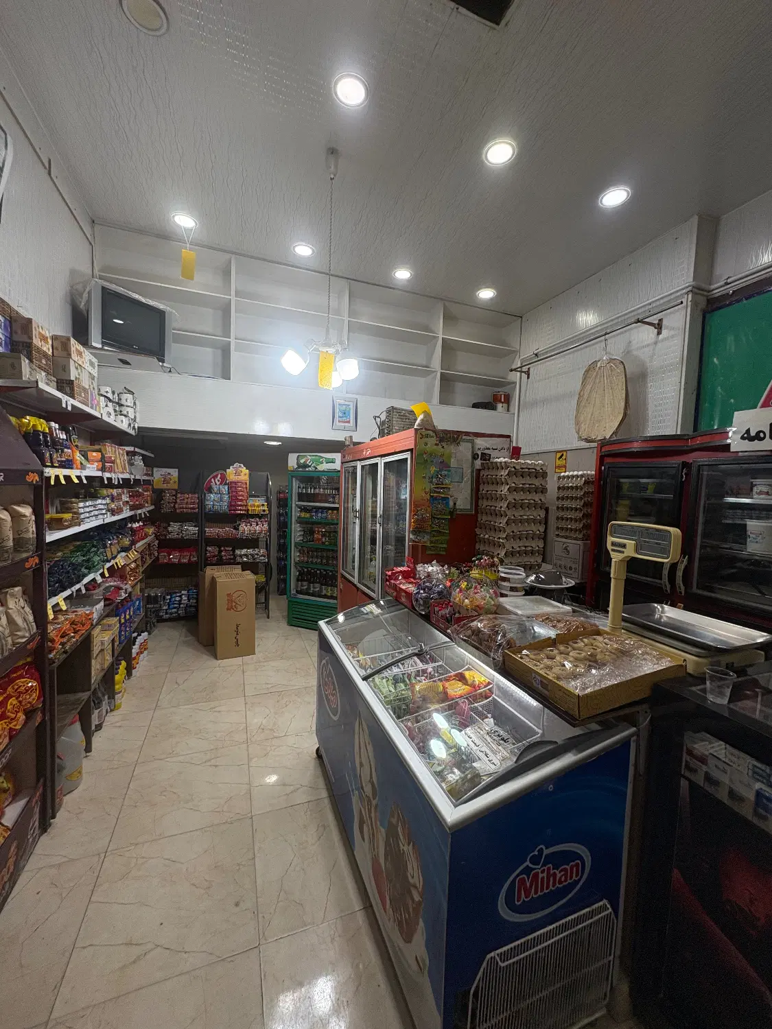 مغازه با سند تجاری