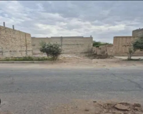 زمین۲۷۰ متری شهرک دستغیب(محراب)