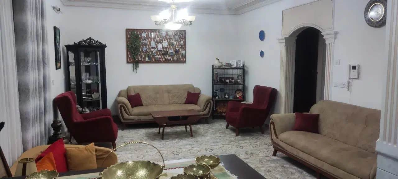 آپارتمان ۸۰ متری نوروزیان