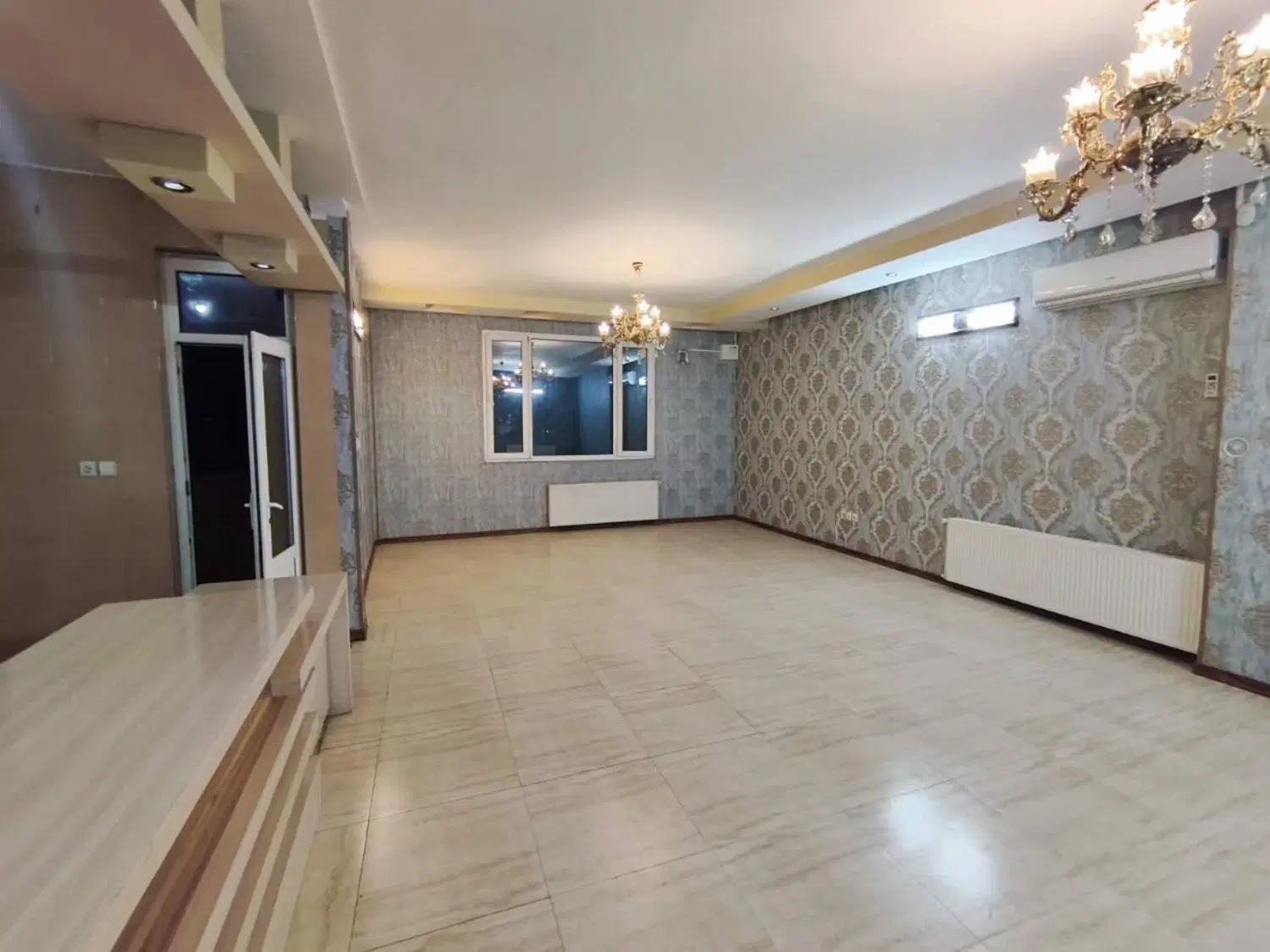 ۱۲۰م تکواحدی میدان مادرفول امکانات تخلیه بدون مالک