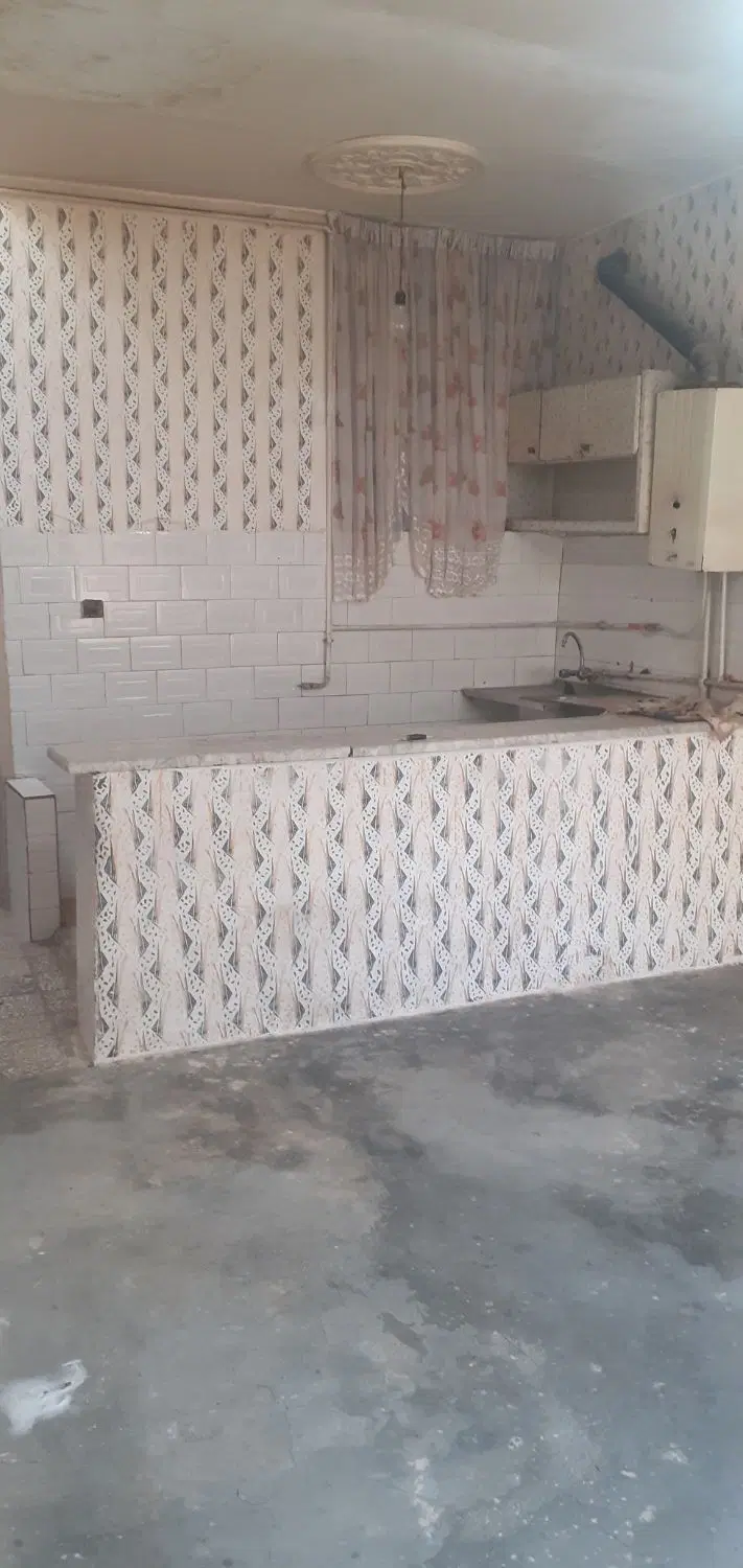 اجاره ۵۰ متری کوچه اول تعاون پشت لنزو