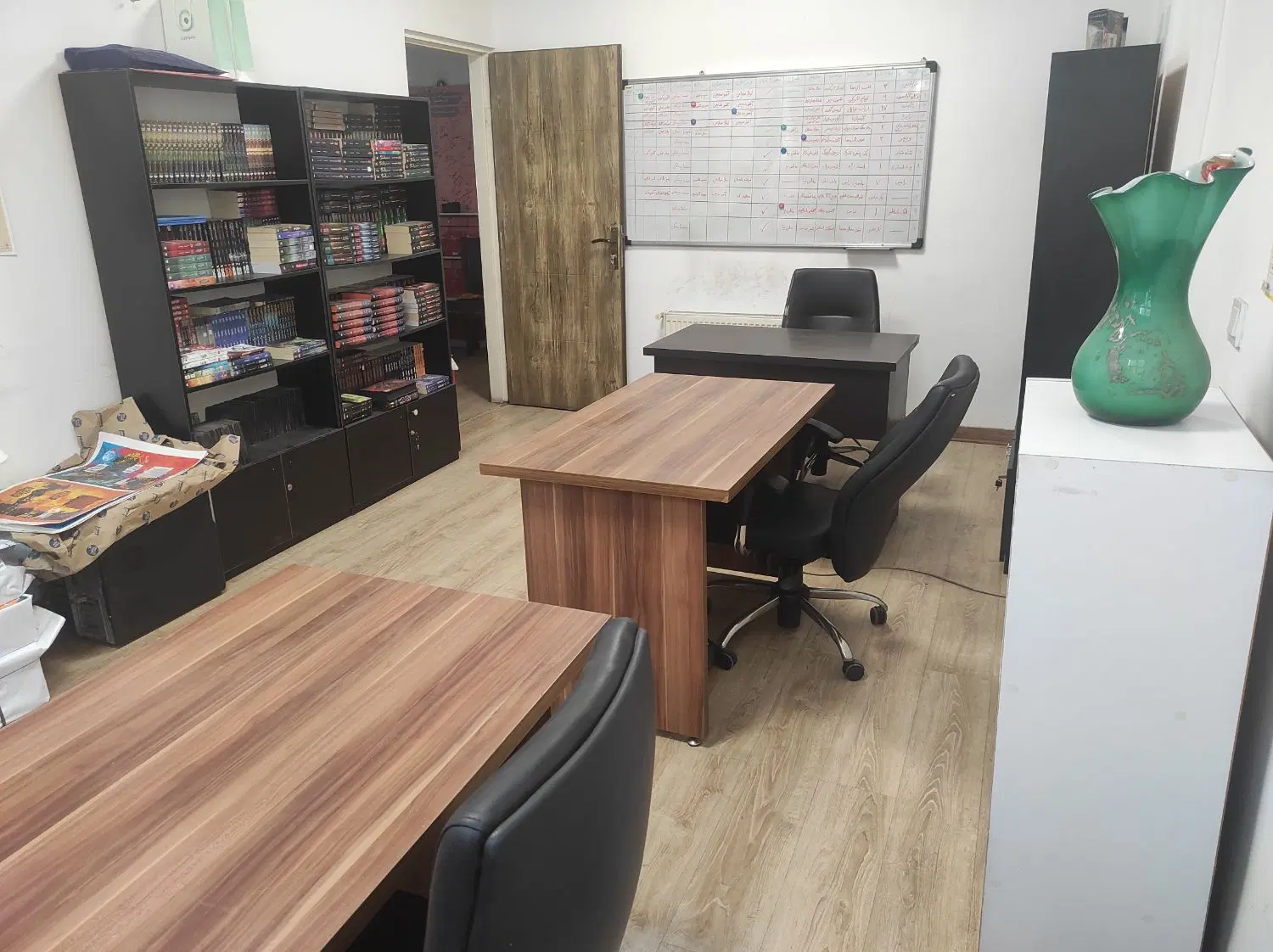 اجاره اتاق کار ۱۸ متری مبله