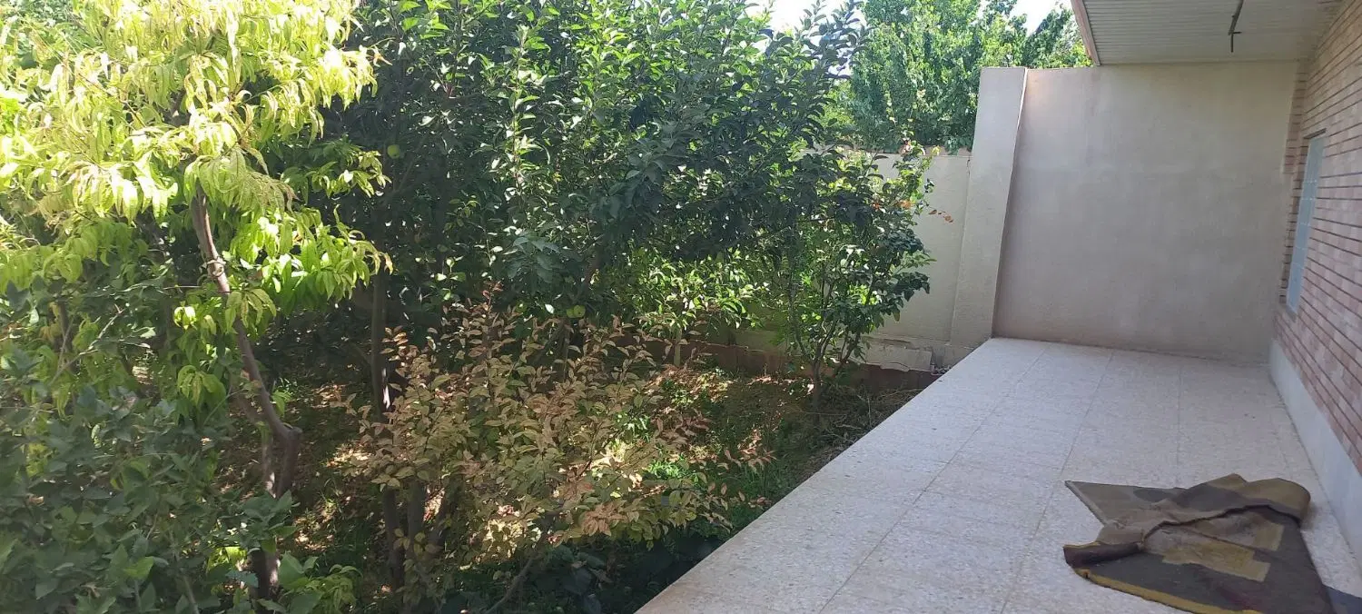 زمین۱۲۰ تجاری مسکونی وحیدیه چهارراه عباسی زیرقیمت