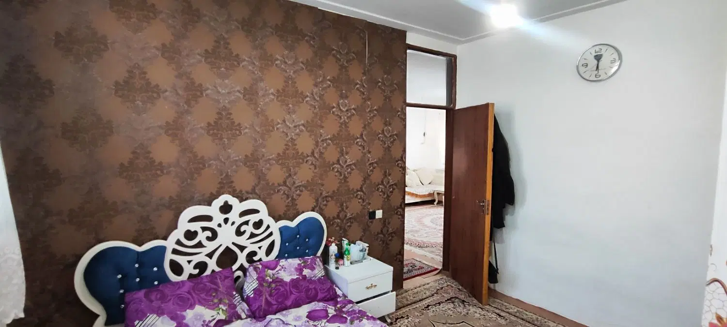 فرهنگیان طبقه همکف پارکینگ دار